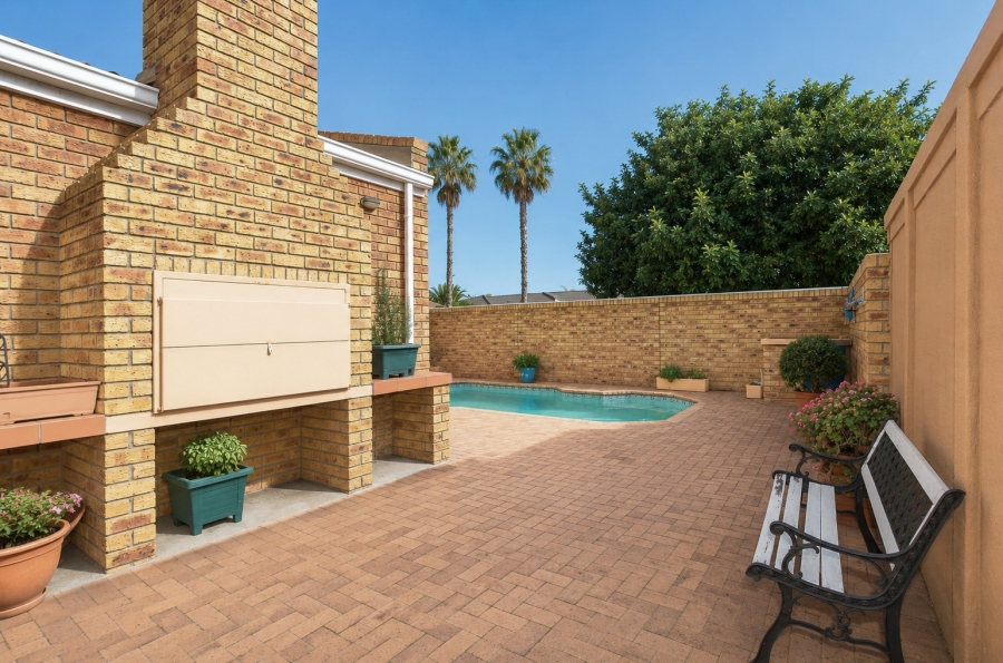3 Bedroom Property for Sale in Parklands Western Cape